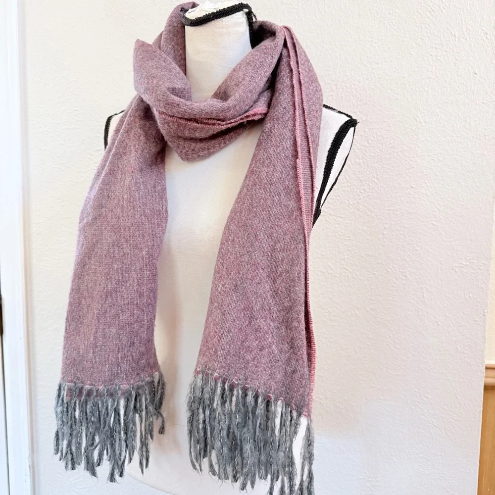 Cashmere brand wide purplish fringe scarf